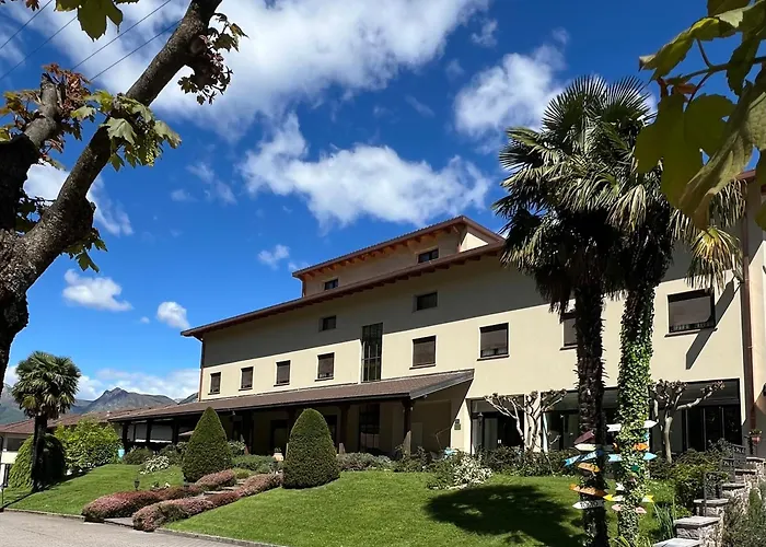 Merloni Hotel Grandola ed Uniti